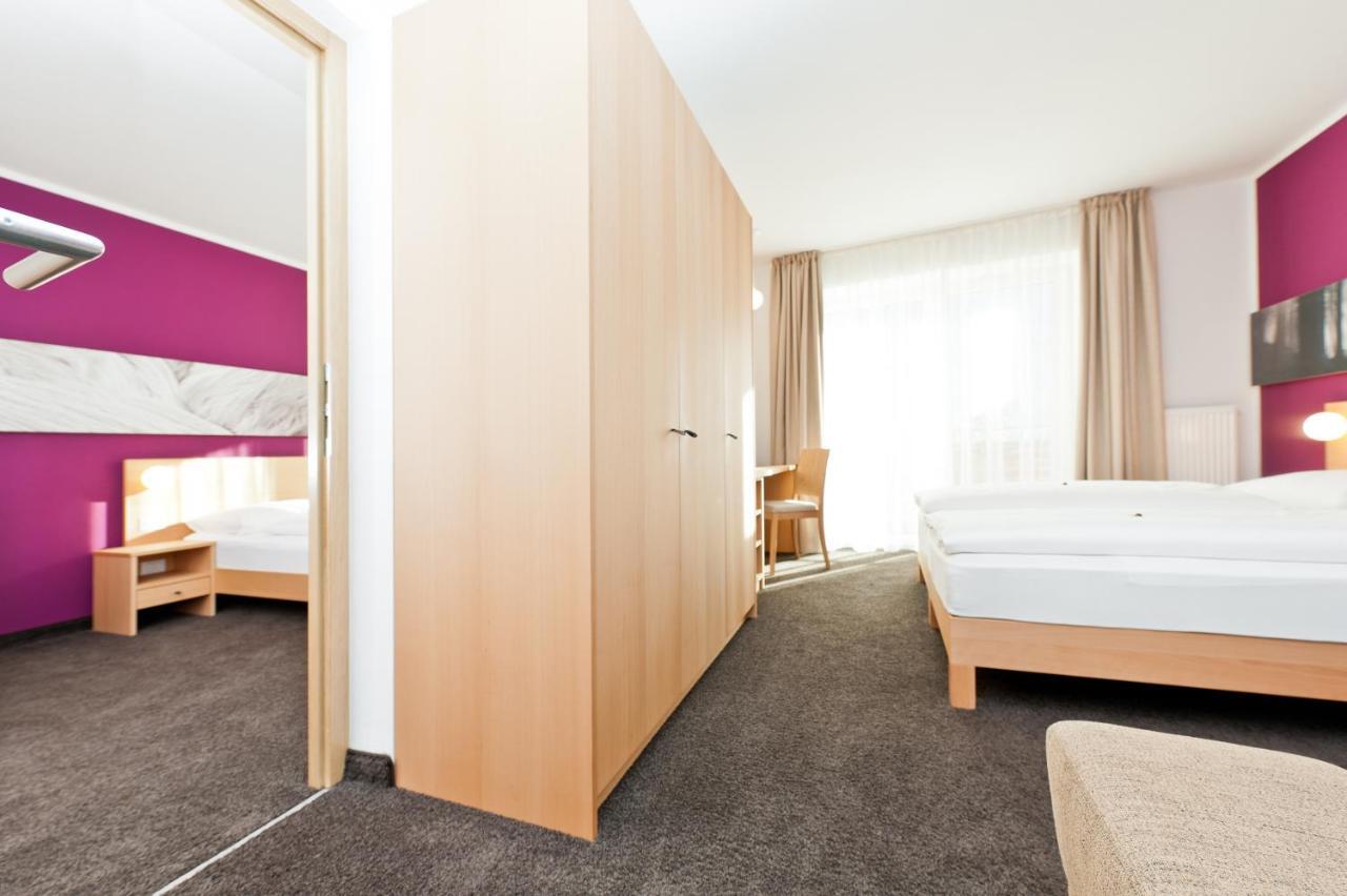 Kreativ Hotel Landhaus Schweigl 울티모 외부 사진