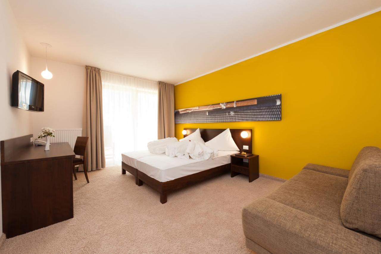 Kreativ Hotel Landhaus Schweigl 울티모 객실 사진